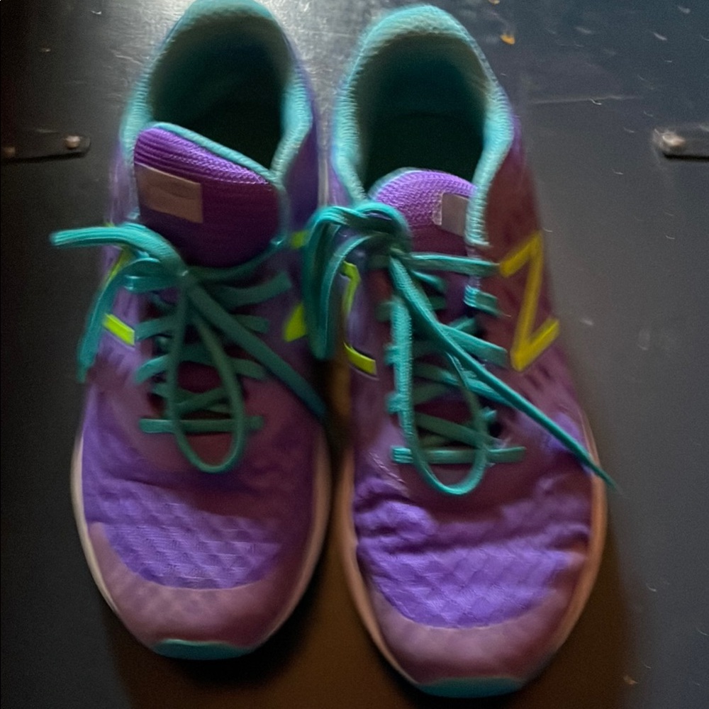 New Balance Purple and Green Athletic Shoes Lightweight Sporty Design